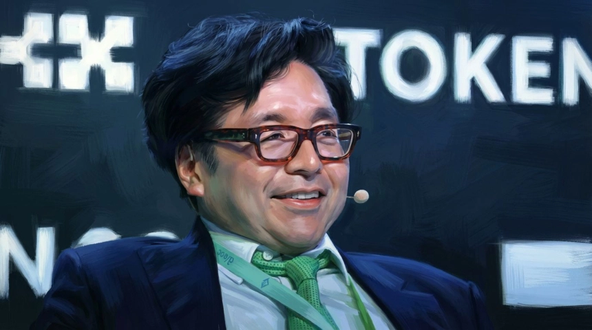헤드셋 마이크를 착용한 톰 리의 모습 / TokenPost.Ai